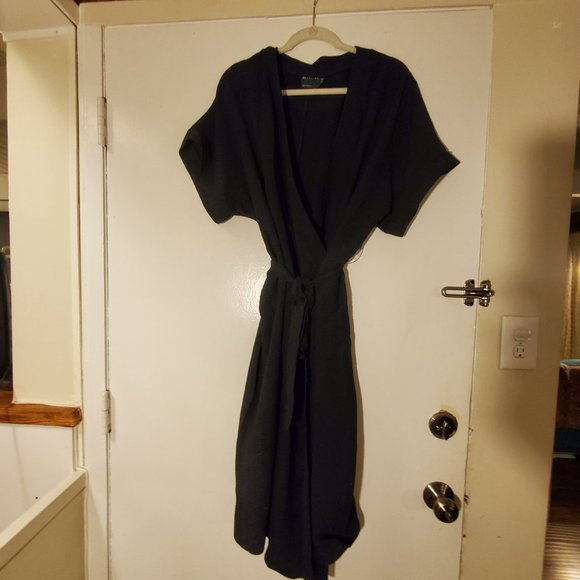 ASOS - Curve Wrap Midi Dress - Picture 3 of 5